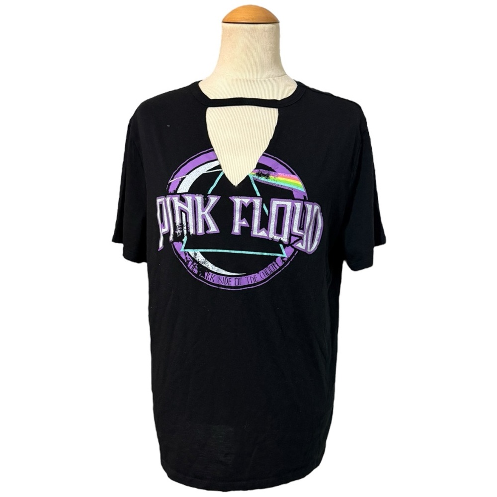 Pink Floyd Black Short Sleeve Tee with Purple and Rainbow Graphic